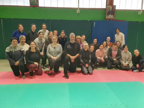 Loire-Atlantique: Des ateliers de self défense féminine pour ne...