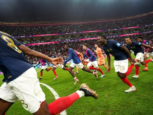 La France en finale du Mondial contre l'Argentine : les supporters...