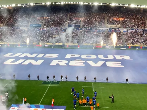 Rugby : le XV de France a enflammé la Beaujoire face aux Fidji (34-17)