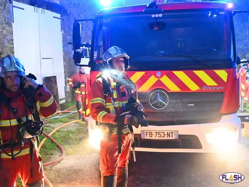 Haute-Vienne : incendie à Châlus, deux maisons touchées