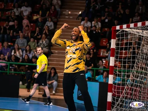 EHFEL : Limoges renverse Lucerne et file en quarts (36-28)