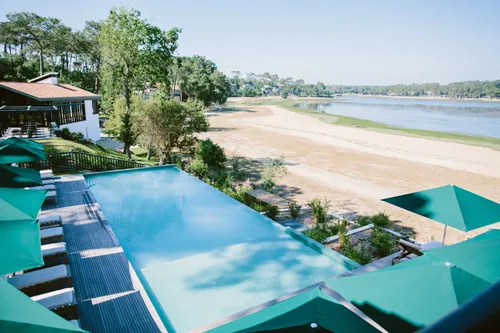 NOS RELAIS & CHATEAUX POUR UNE ESCAPADE AU BORD DE L’EAU