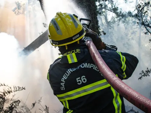 Morbihan : trois incendies de végétation, 3000 m² partis en fumée