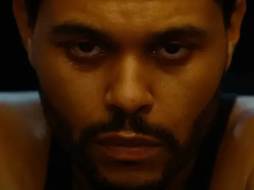 « Hurry Up Tomorrow », le film de The Weeknd est sorti