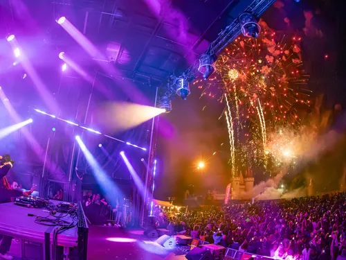 Tour Vibration 2023 à Sully-sur-Loire : l'aftermovie