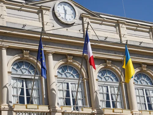 Conseil municipal : un rassemblement à Saint-Etienne 