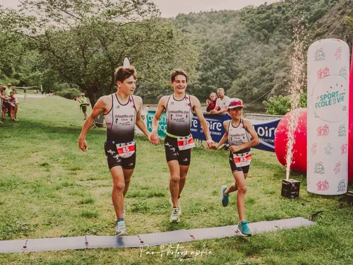  Le triathlon des Gorges de la Loire revient ce samedi dans le...