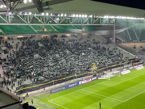 Geoffroy-Guichard : Une réouverture des balcons pour ASSE / OM ?