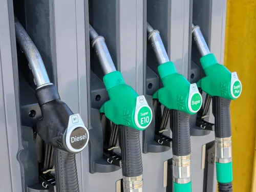 Les distributeurs refusent en bloc de "vendre le carburant à perte" 