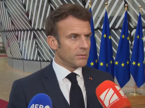 Emmanuel Macron à Roubaix pour un hommage national aux trois...