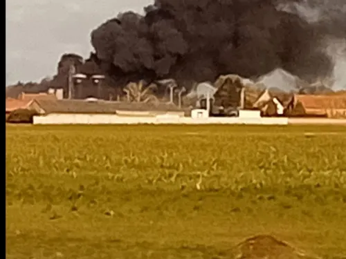 Un incendie spectaculaire en ce moment à Socx