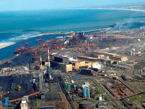 Dunkerque : le haut-fourneau 4 d’ArcelorMittal reprend du service