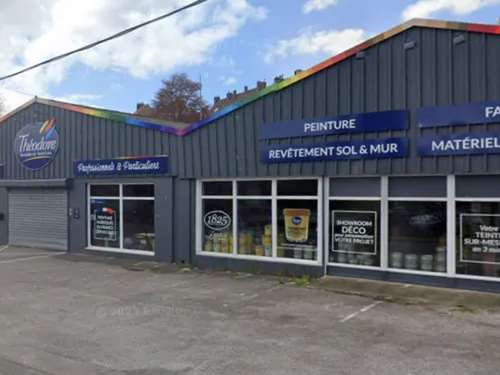 Outreau : un magasin de peinture victime d'un incendie