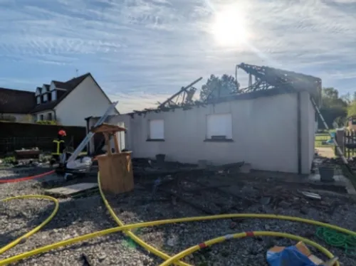 Arques : une maison totalement ravagée par les flammes