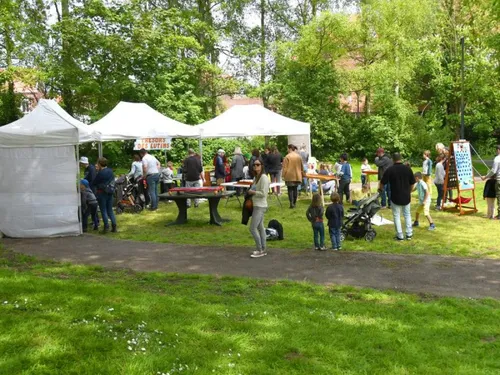 Arques : de nouveaux paons, ateliers,... au programme de la Fête du...