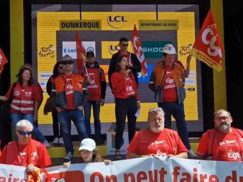 La CGT ArcelorMittal Dunkerque fait entendre sa voix sur le Tour de...