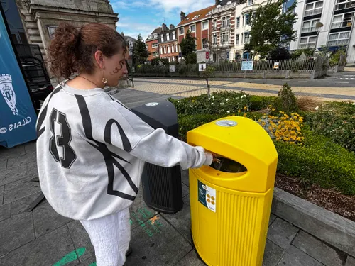 Calais renforce ses moyens pour s'assurer de la propreté de son...