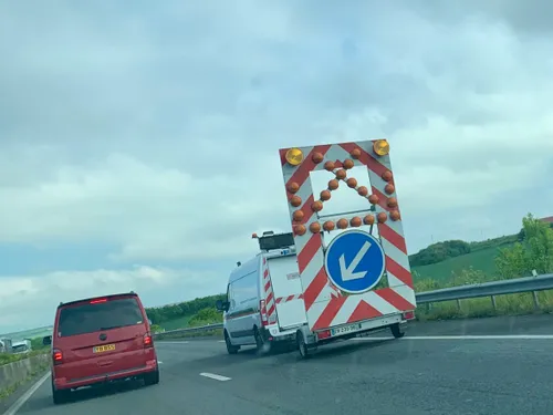 Les travaux continuent sur l'A16, avec des ralentissements dans la...
