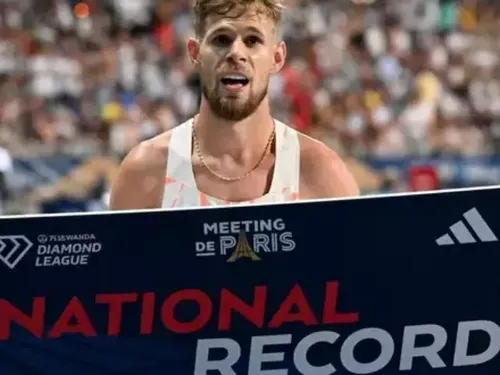Jimmy Gressier bat son propre record de France et se qualifie pour...