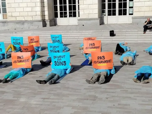 Saint-Omer : un rassemblement pour dire non au droit à l’aide à mourir
