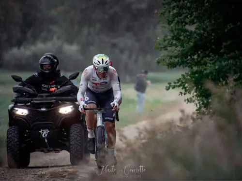Cyclisme : Samuel Leroux remporte le Grand Prix Cycliste d'Eperlecques