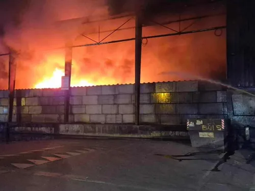 Dunkerque : incendie dans l'entreprise Baudelet à Petite-Synthe