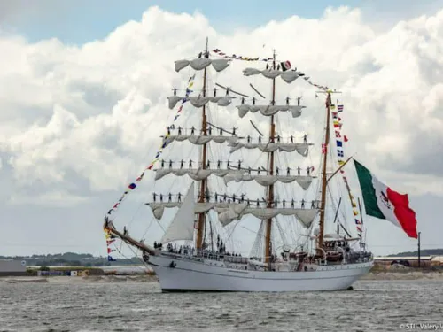 Le navire qui a percuté le pont de Brooklyn était attendu à Dunkerque
