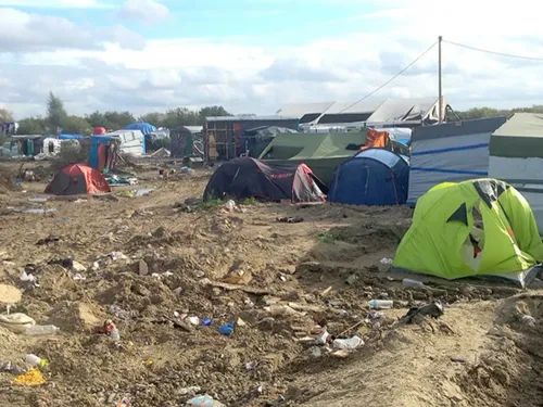 Calais : d'autres démantèlements attendus après celui du campement...