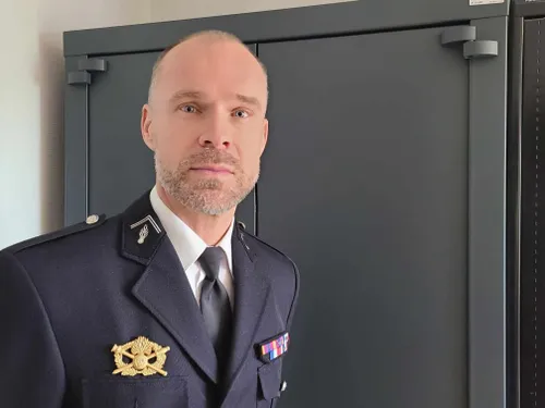 "Des scènes de guérilla urbaine": blessé par un passeur, un...