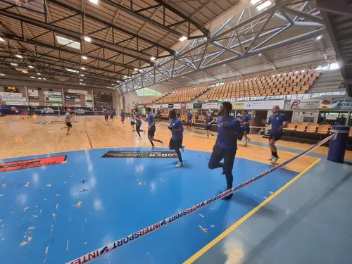 Hand : Reprise dans la bonne humeur et effectif au complet pour...