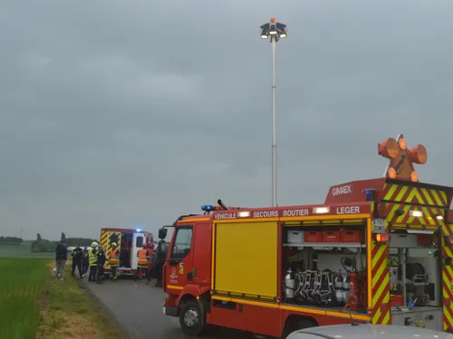 Accident de la route à Aix-en-Issart : un motard grièvement blessé