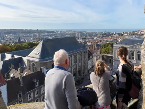 Boulogne-sur-Mer : le beffroi ouvert, les places s'arrachent