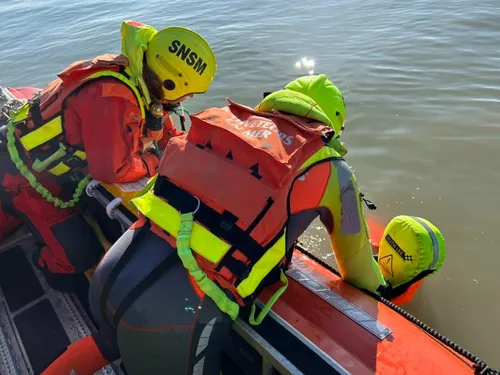 En trois jours, près de 50 personnes encerclées par la mer : le...