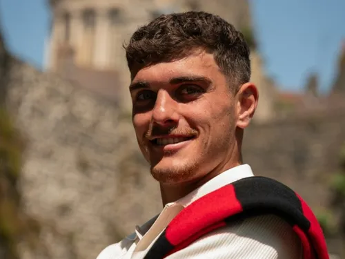 Foot : Un nouveau joueur, prometteur, et le début des abonnements à...