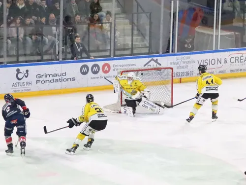 Hockey sur glace. Angers chute face à Rouen 