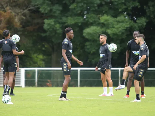 Stade lavallois. Owen Kouassi, "surprise de la préparation" pour...