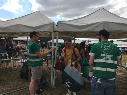 Château-Gontier. Au V&B fest, la brigade verte mobilisée pour trier...