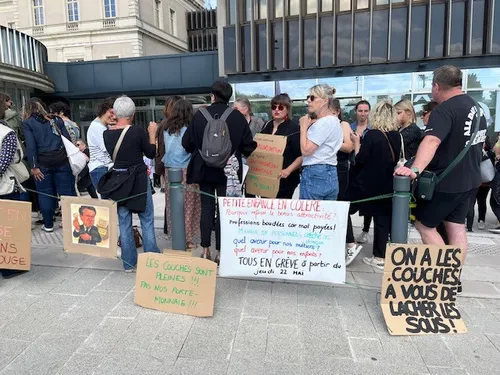 Angers. « Ça m’écœure, on n'est pas considérés », les salariés des...