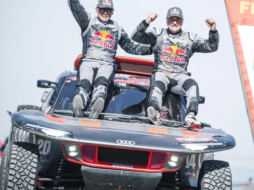 Dakar 2024 : la victoire de Carlos Sainz, Loeb 3e 