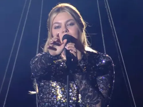 Louane chantera le titre « Maman » à l’Eurovision