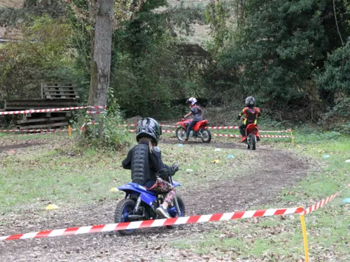 Initiation à la moto pour les enfants à Cernay et Strasbourg