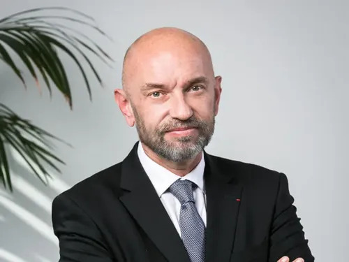 Vers une allocation pour tous les étudiants français ?