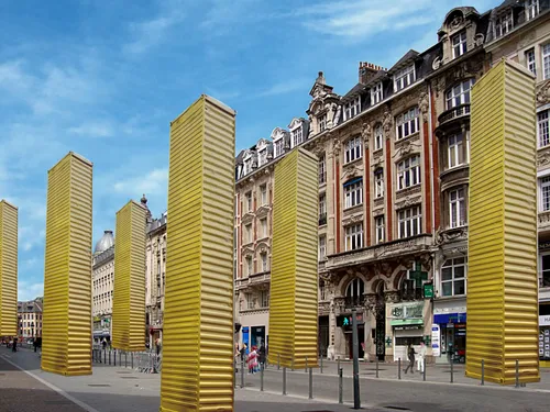Les oeuvres de lille3000 débarquent rue faidherbe à lille