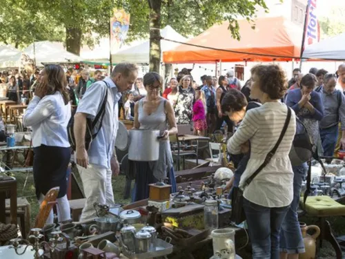 Les stands insolites ou incontournables de la braderie