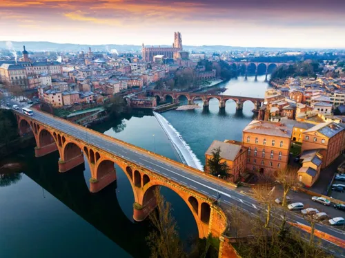 Ça vaut le détour : La verrerie ouvrière d'Albi a 130 ans