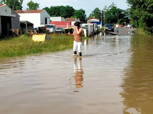 [VIDEO ] Après le déluge de grêle et de pluie les premières...
