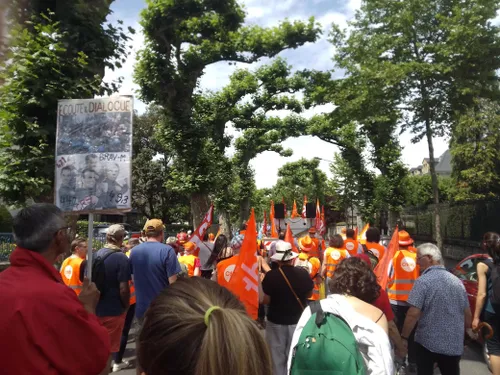 Réforme des retraites : une mobilisation en baisse mais de...