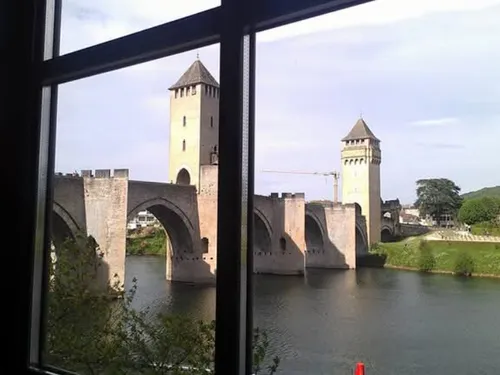 Le Pont Valentré de Cahors choisi par le Loto du Patrimoine