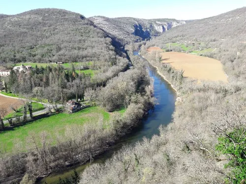 Rivière Aveyron : un accord pour des lâchers d'eau de Pareloup