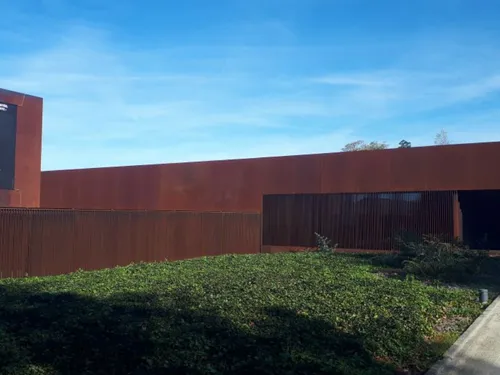Que se passe t-il avec les peintures de Pierre Soulages ?